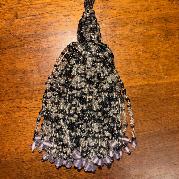Beaded Tassel - Picture 5 of 6